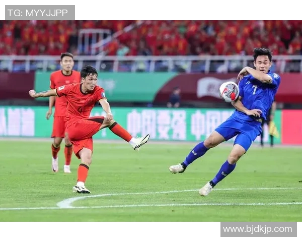 中国足球明星先生的崛起与挑战：从青训到国际赛场的奋斗历程