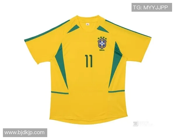 各大足球明星球衣的独特设计与背后故事解析